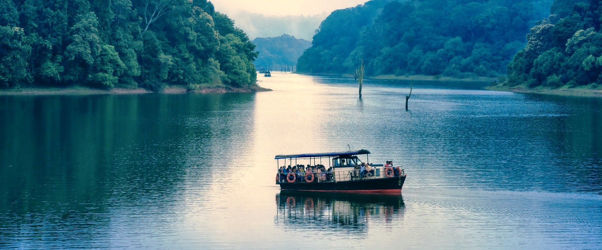 Discovering the Top Tourist Destinations in Kerala