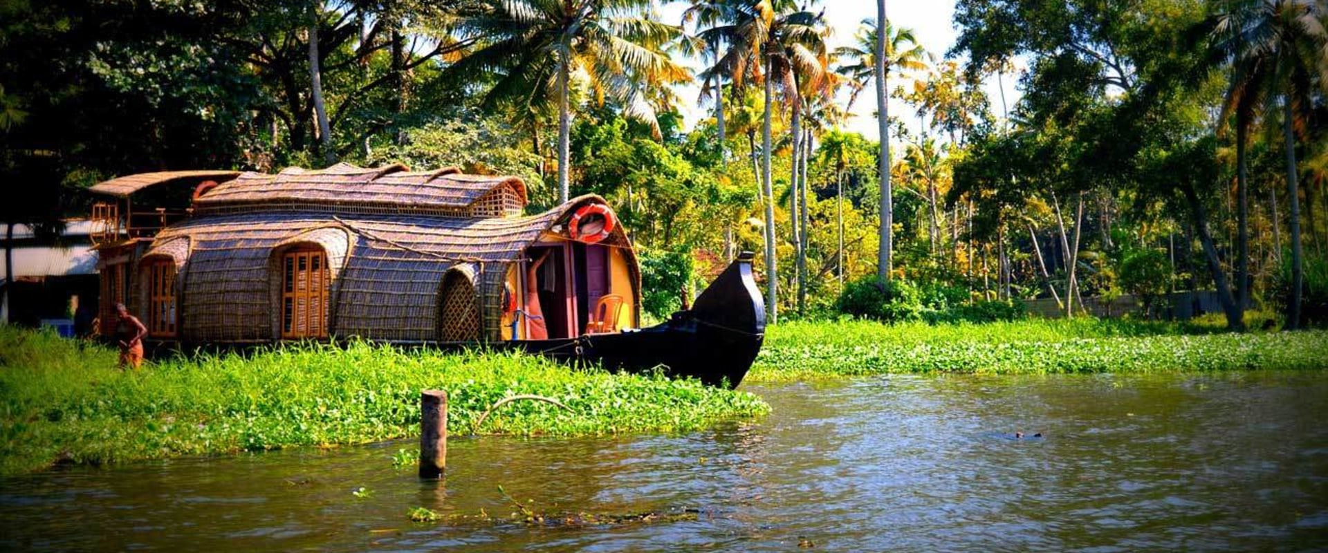 The Ultimate Guide to Kerala Honeymoon